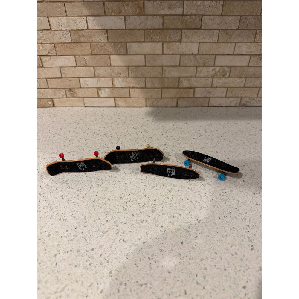 Tech Deck Mini Fingerboards Bundle Rare - Picture 12 of 12